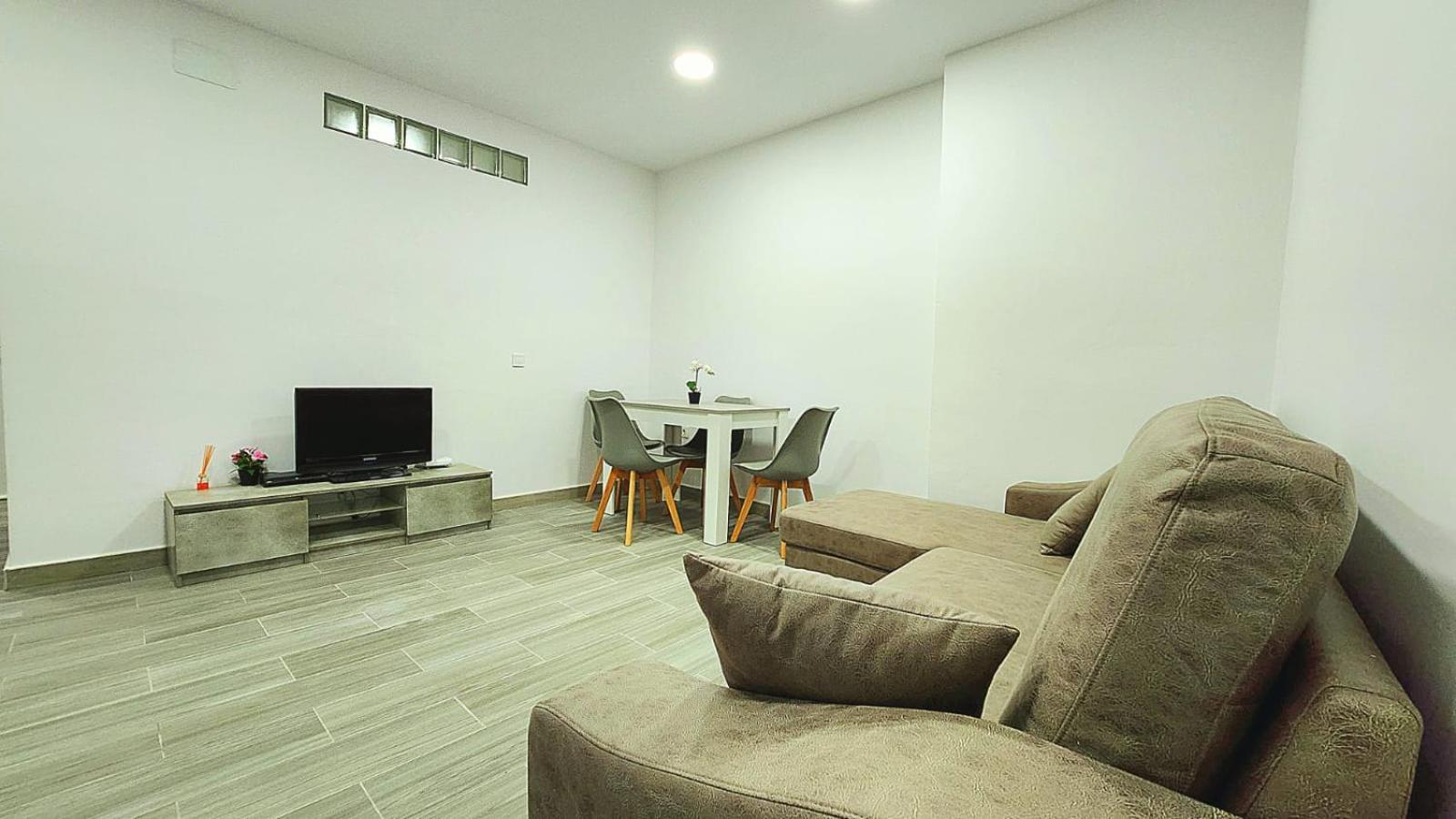 Apartamentos La Hormiguita Малага Экстерьер фото